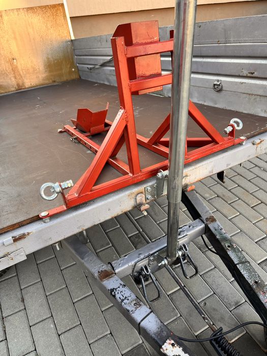 Vand remorca 950 kg, transport moto, rabatabila