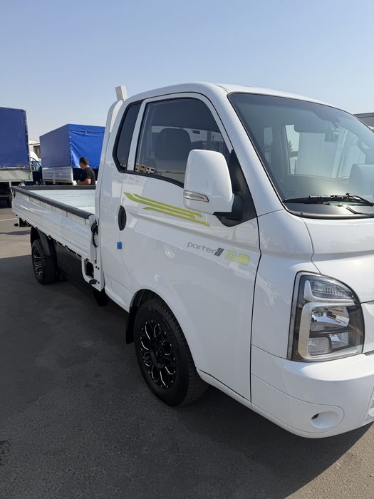 Hyundai porter ev