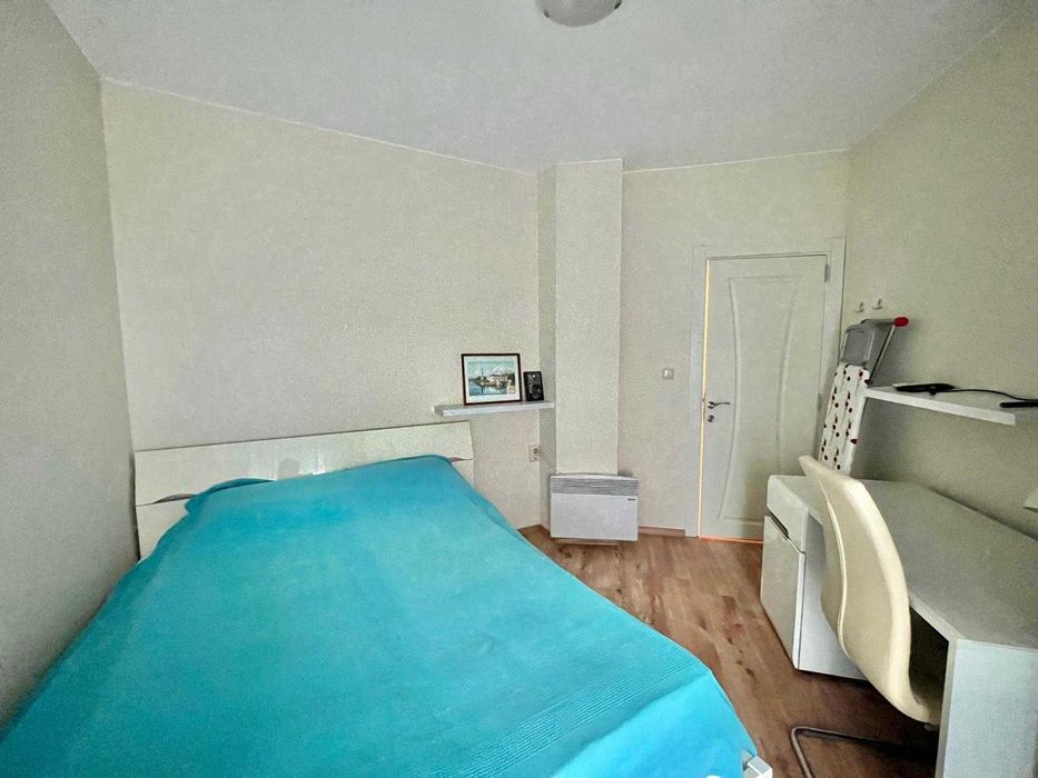 Тристаен апартамент в Равда с морска гледка!