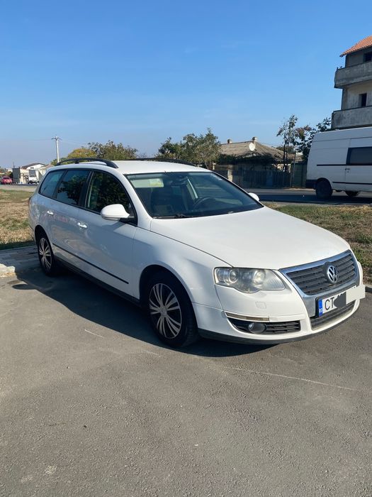 Vând Vw Passat B6 2.0TDI 140CP 6+1Trepte.