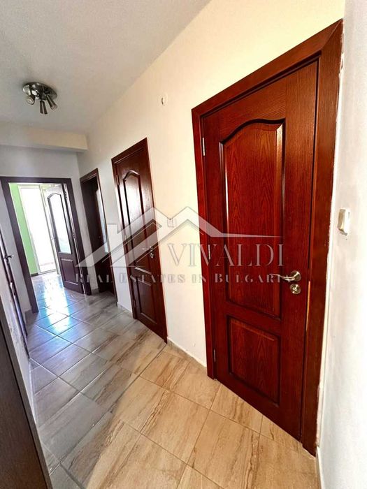 Тристаен апартамент в Гръцка Махала, Варна