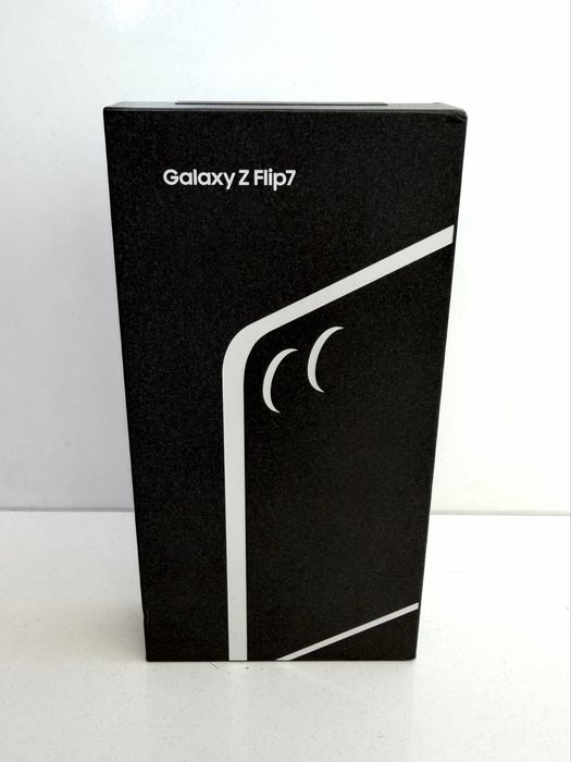 НОВ! Samsung Galaxy Z Flip 7 5G 256GB 12GB Ram JetBlack  2г.Гаранция!