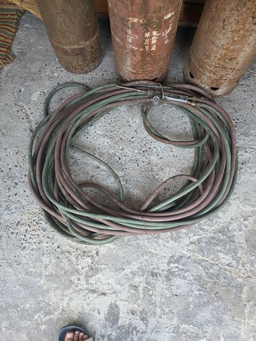 Kit complet autogen / sudură oxi-gaz – butelii + regulatoare + furtunuri + accesorii