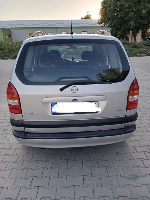 Opel Zafira 2002