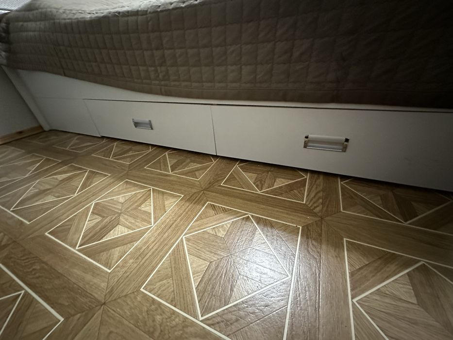 Кровать двухспальная