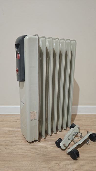 Обогреватель масляный Nova Нова