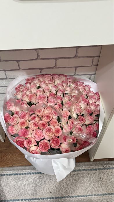 101 роза розовые