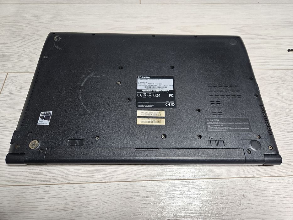 Laptop Toshiba  satellite pro