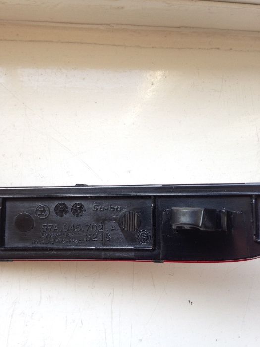 Шкода Карок 2018 рефлектор десен