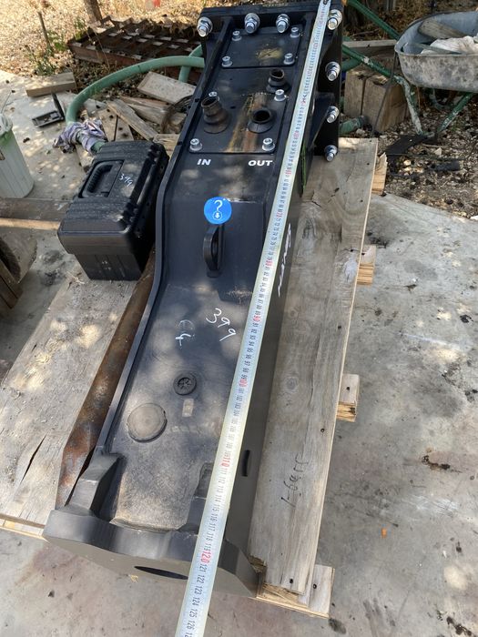 Хидравличен чук Нов!! За багер 460кг.