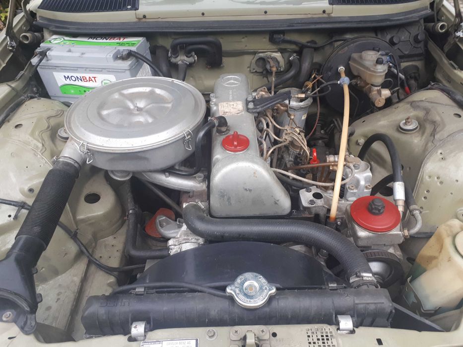 Mercedes Benz W 123 de vânzare