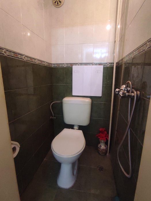 Продава се Тристаен апартамент в Бургас, Славейков - 90 кв.м за 1656 €/кв.м - Снимка #3