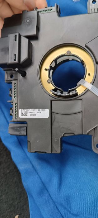 Лентов кабел за Volkswagen Passat b7