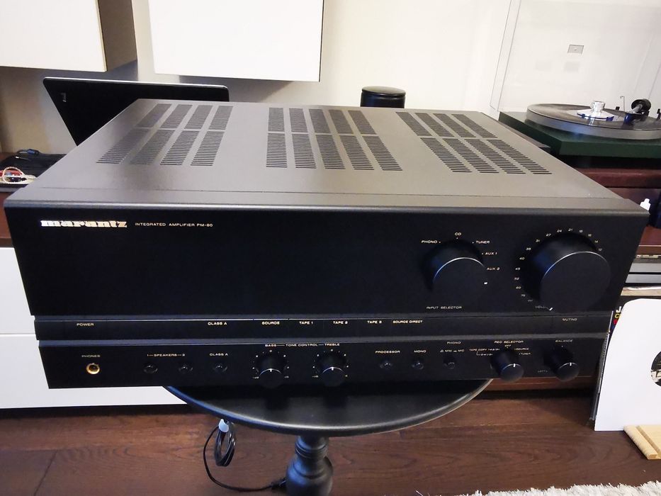 vand  aplificator Marantz pm80 cap de serie