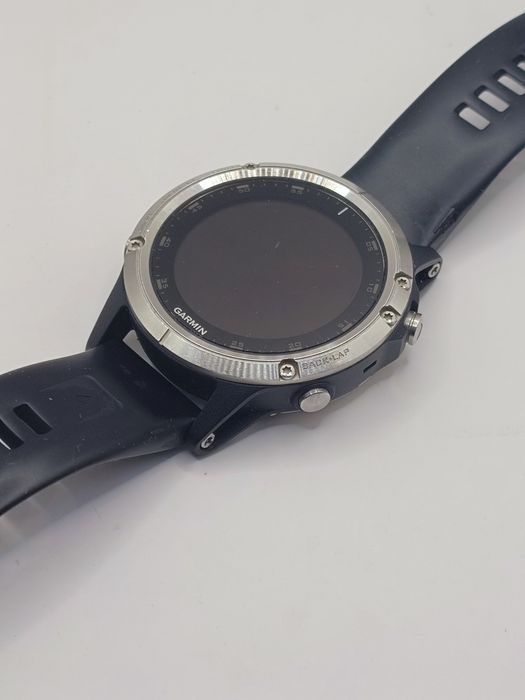 Смарт часовник Garmin Fenix 5 Plus