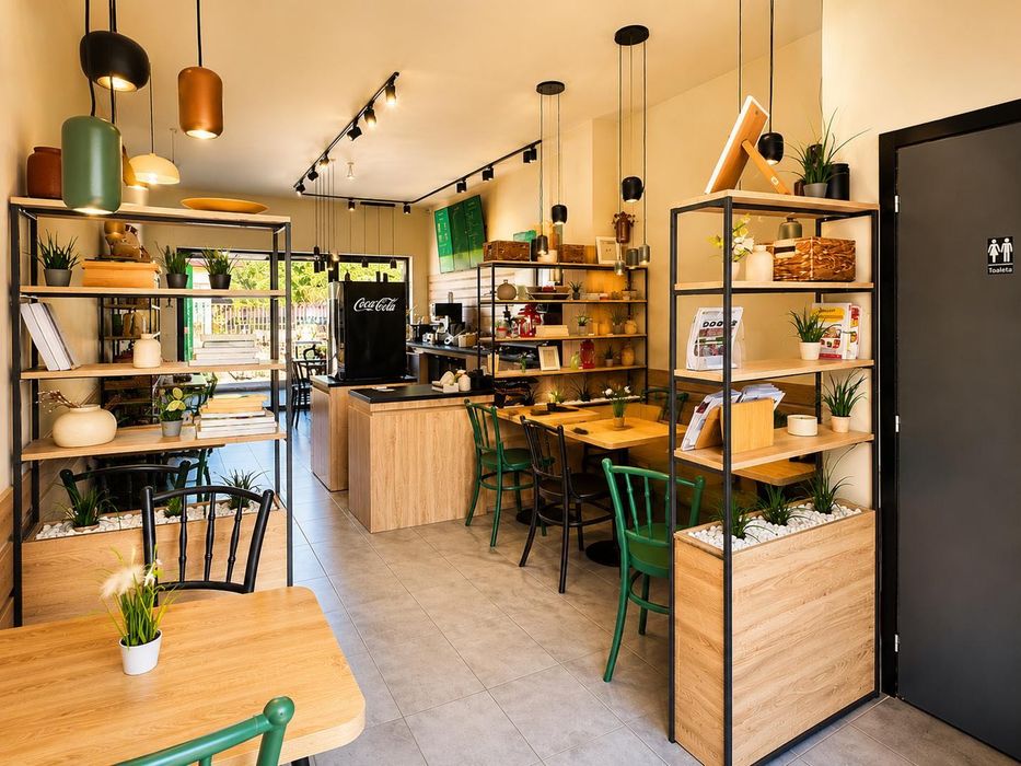 Cafenea si Bistro | Noua| Dotata full| Targoviste