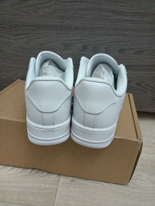 Кеды белые 42 размер