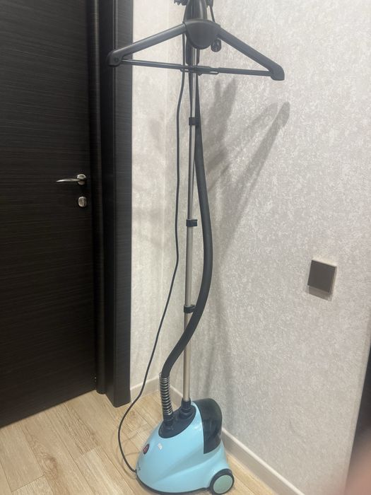 Продам отпариватель полностью в рабочем состоянии