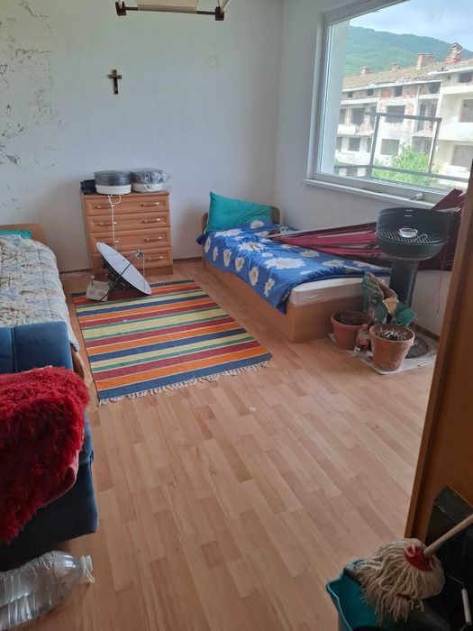 Продава се Тристаен апартамент в Радомир - 95 кв.м за 242 €/кв.м - Снимка #3