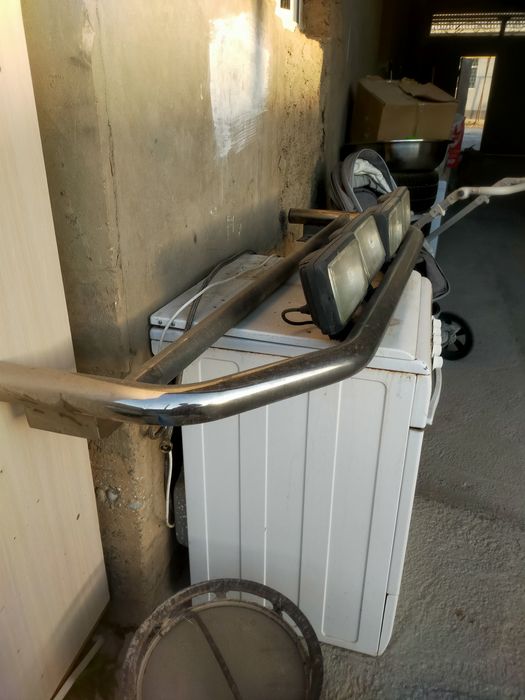 Фара Вольво бу хорошом состояние