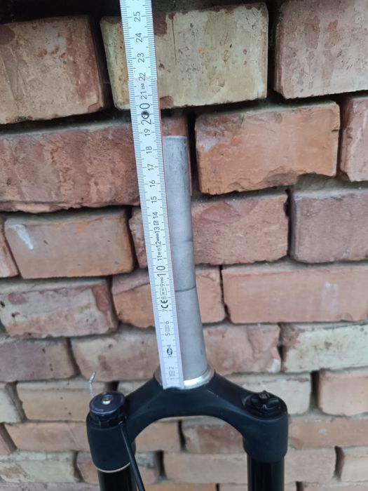 Vând furca Rockshox Sid 27.5