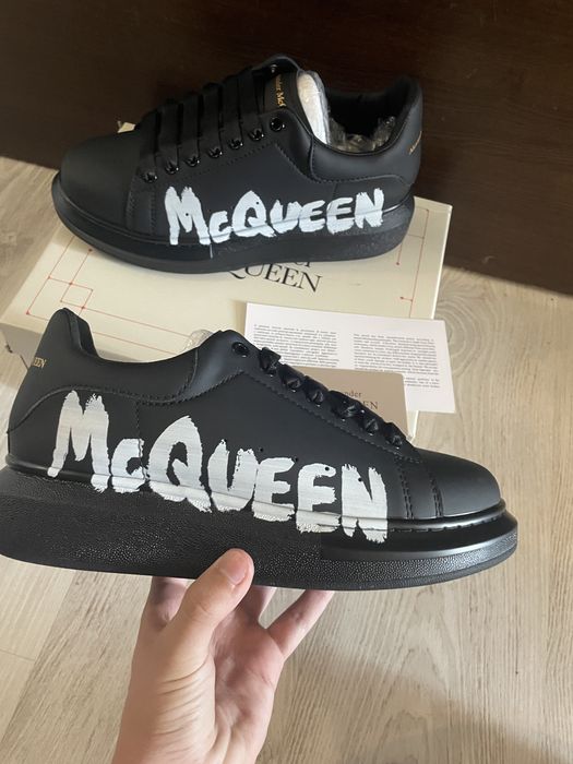Alexander McQUEEN