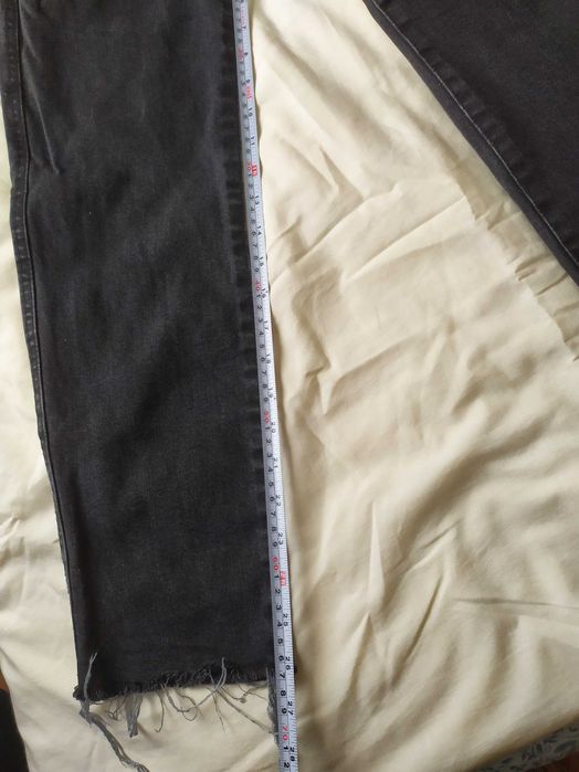 Pull and bear черни дънки 34 р-р