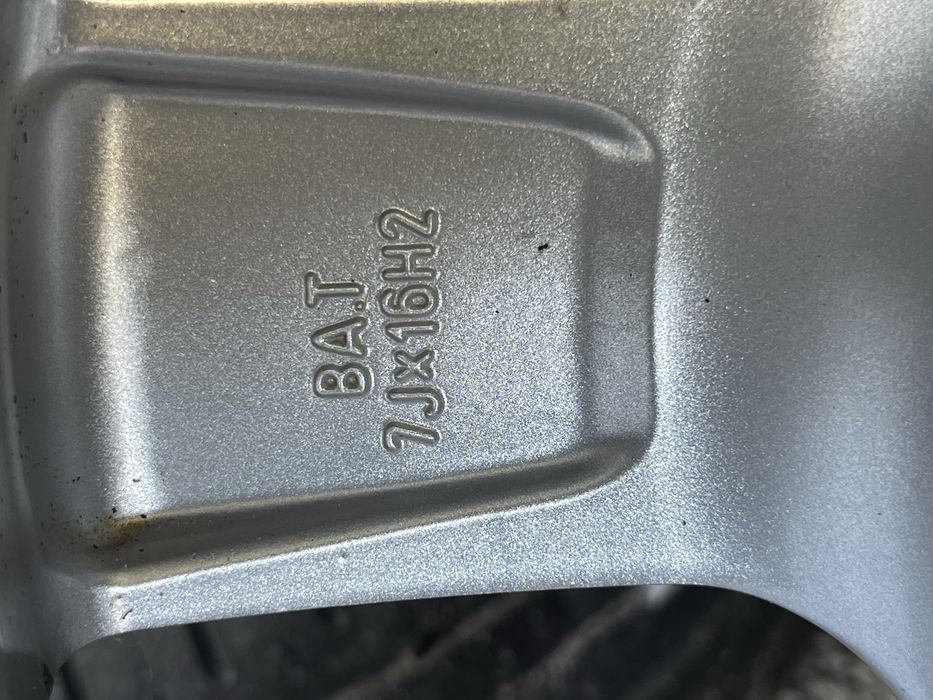 Set jante aliaj R16 Toyota Rav 4 cu anvelope de vara 235 65 R16