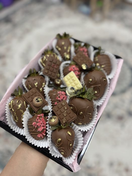 В наличии клубника в шоколаде