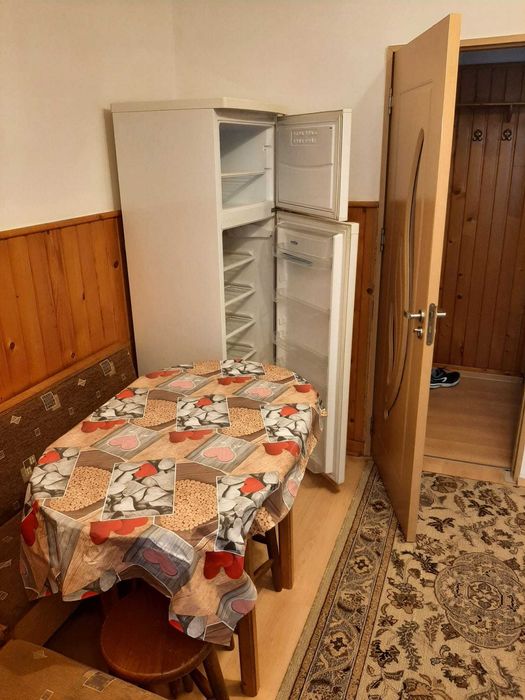 Apartament 3 camere Bartolomeu de închiriat
