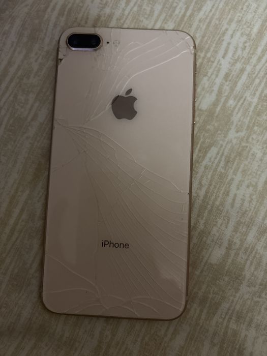 Айфон 8 plus gold