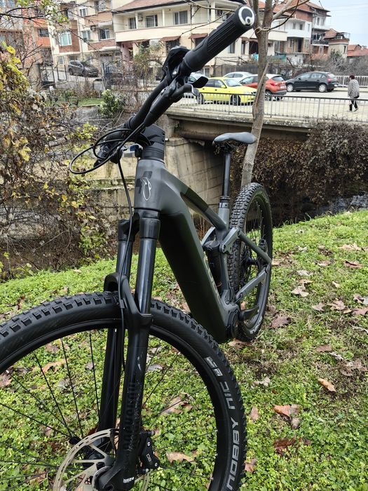 Електрически велосипед Cube (M) размер