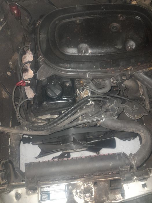 Мотор-двигатель Мерседес 102 об.1,8