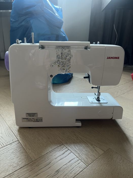 Швейная машинка JANOME 1320Q