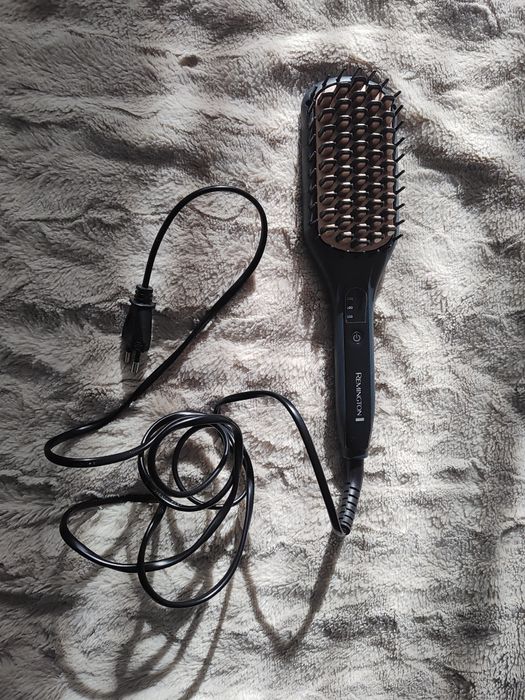 Perie de îndreptat părul Remington