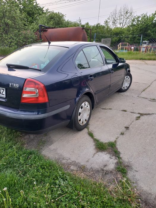 VÂND SCODA OCTAVIA 2 1.6 mpi+GPL 2005
