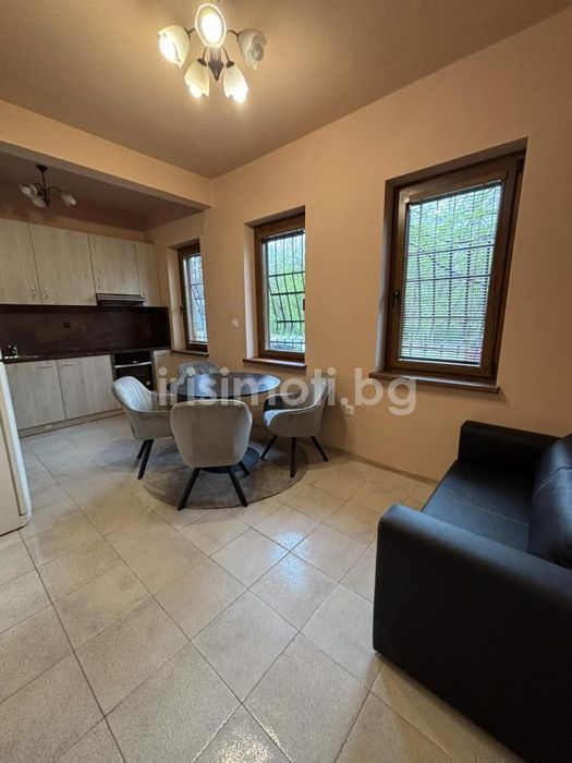 Дава се под наем Офис в София, Център - 160 кв.м за 1500 € - Снимка #4