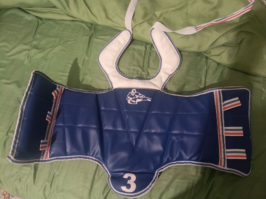 Протектор таэквондо