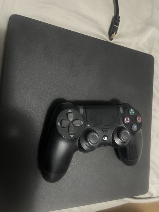 PS4 Slim 13 jocuri pachet NEGOCIABIL