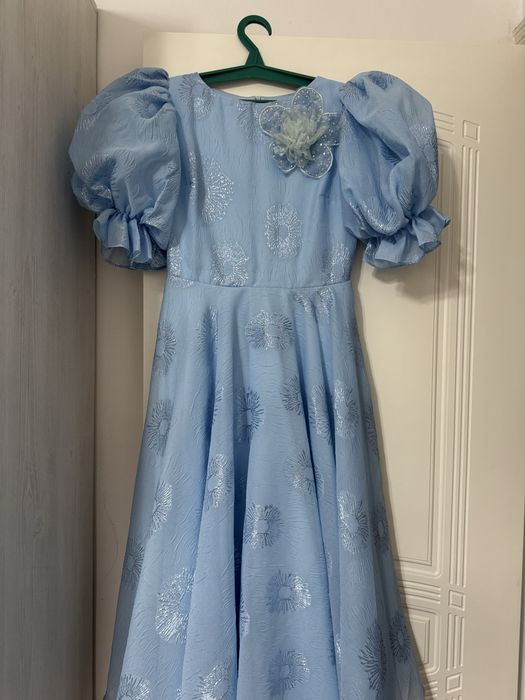 Срочно продам платье