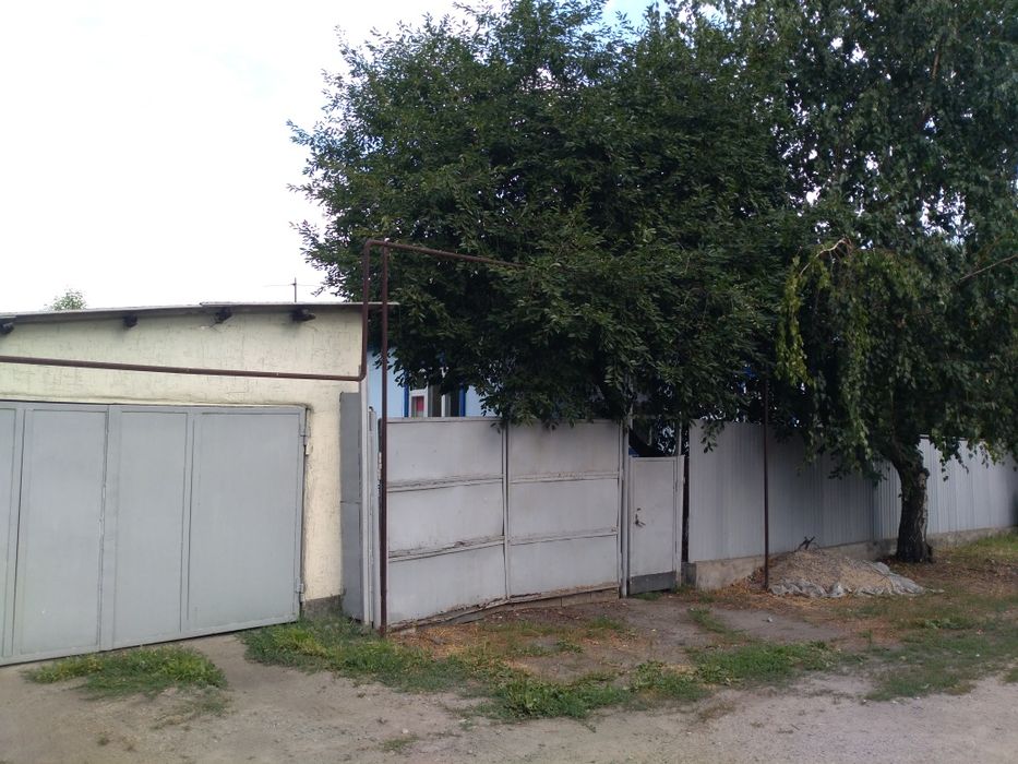 Продажа  кирпичного дома в городе