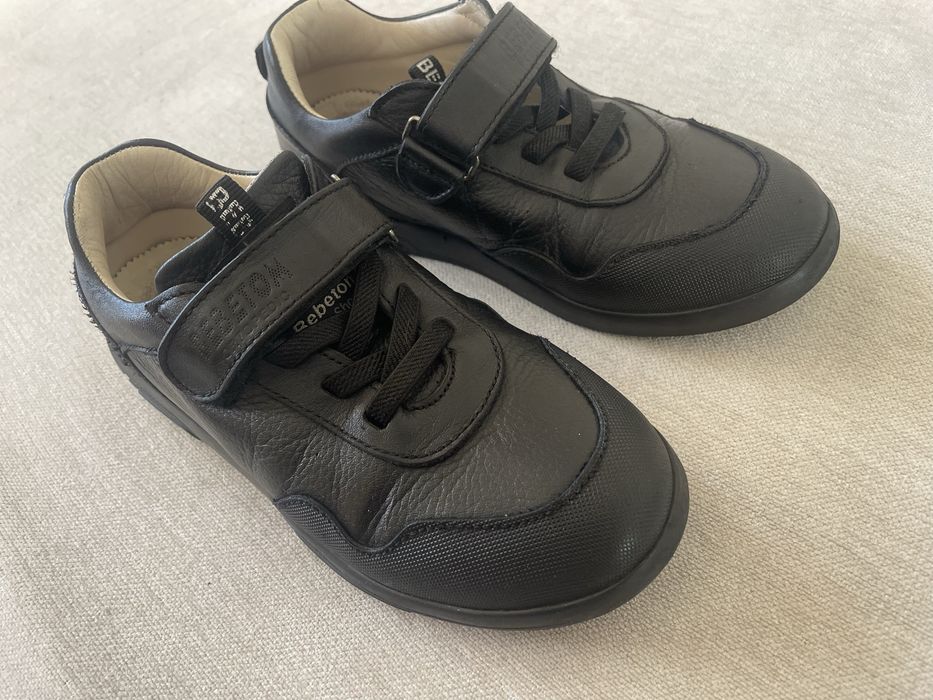 Продаю обувь для мальчика