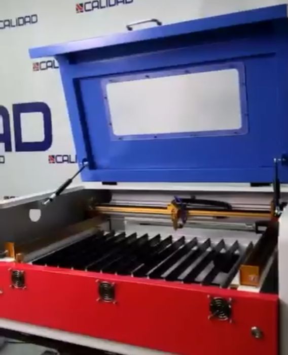 Продам ЧПУ лазерный гравировочный станок