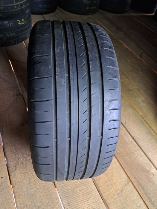 O anvelopa 275/35 R20 Goodyear runflat