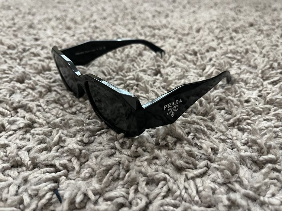 —Женски Очила Prada—