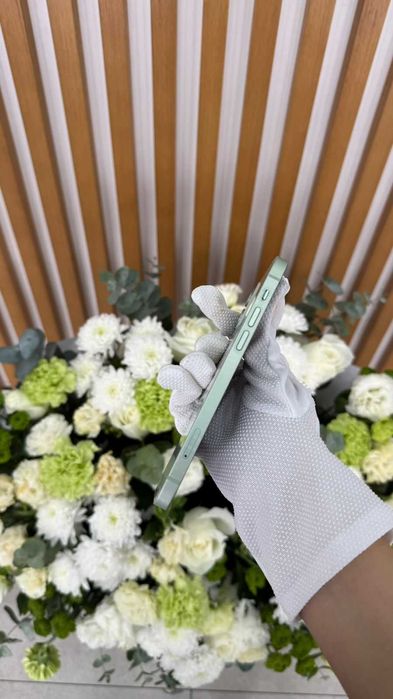 iPhone 12 64Gb AКБ-80% состояние хорошее