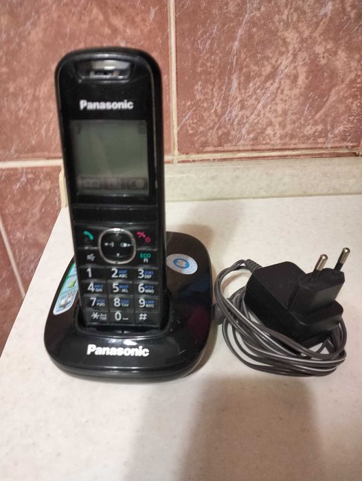 Продам радиотелефон .