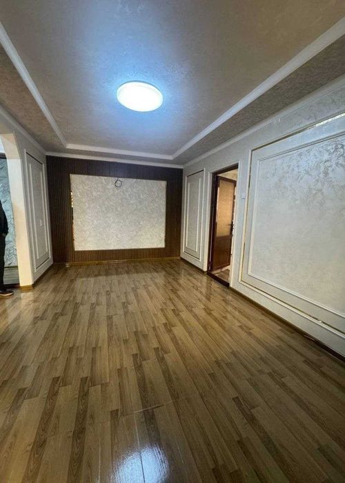 Срочно ШИРОТКАДА  2 каватда 2 хонали 3 хонага мосланган