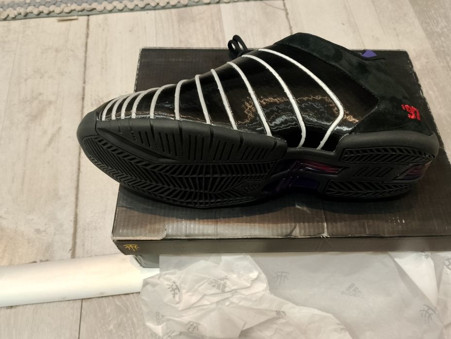 Маратонки Adidas t-mac нови 41/1/2