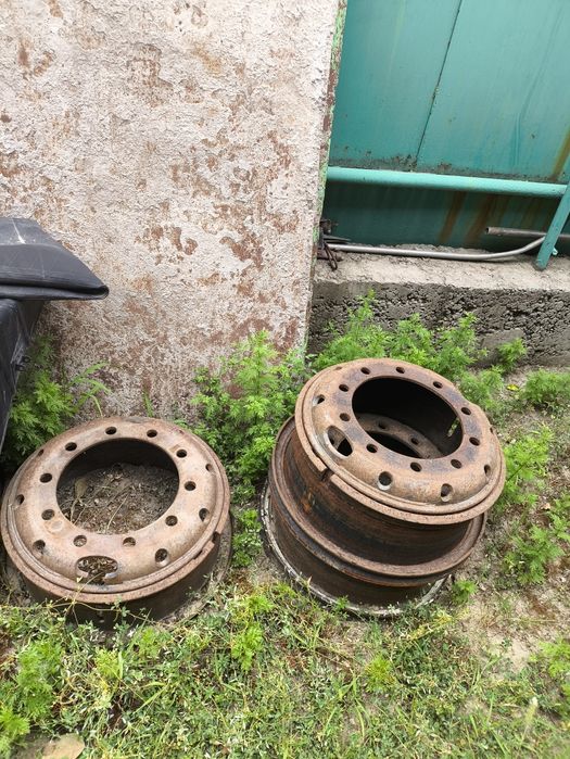 Продам диски от КАМАЗА евро